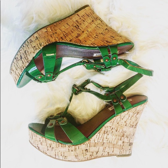 Steve Madden Cork Wedge - Picture 2 of 4